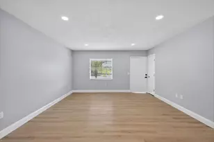 10602 Rivercrest Dr, Riverview, FL 33578 - Photo 6