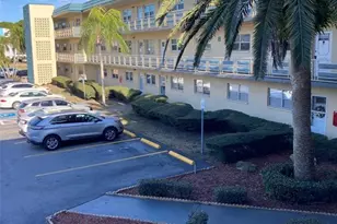 5750 80th St N, Saint Petersburg, FL 33709 - Photo 1