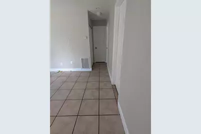 5828 3rd Street E, Bradenton, FL 34203 - Photo 6