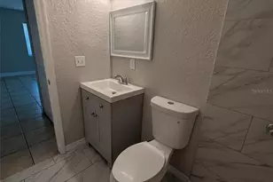 5828 3rd St E, Bradenton, FL 34203 - Photo 10