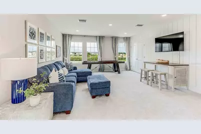 36176 Hillridge Trail, Zephyrhills, FL 33541 - Photo 10