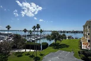 423 150th Ave, Madeira Beach, FL 33708 - Photo 1