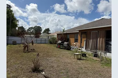 549 White Plains Avenue SW, Palm Bay, FL 32908 - Photo 18