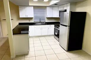 3906 Headsail Dr, New Port Richey, FL 34652 - Photo 16