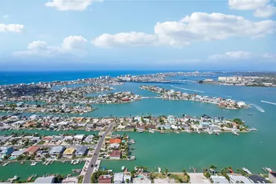 565 Crystal Drive, Madeira Beach, FL 33708 - Photo 36