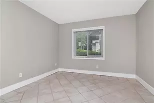 228 Berry Tree Pl, Brandon, FL 33510 - Photo 22