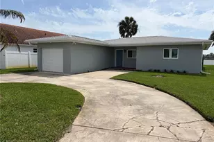 17045 Dolphin Dr, North Redington Beach, FL 33708 - Photo 2