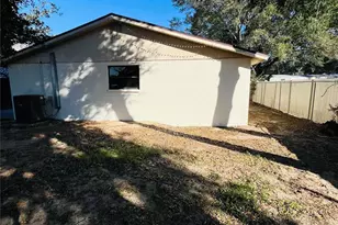 502 Calhoun Ave, Seffner, FL 33584 - Photo 6