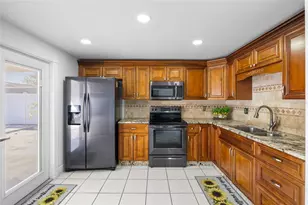 8309 Dasa Pl, Tampa, FL 33615 - Photo 18