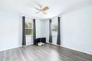 1990 Carolina Ave, Tarpon Springs, FL 34689 - Photo 18