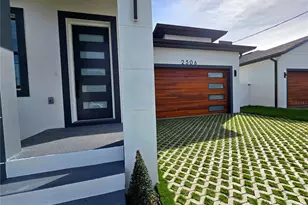 2506 W Arch St, Tampa, FL 33607 - Photo 4