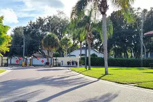 2009 Hammock Pine Blvd, Clearwater, FL 33761 - Photo 34