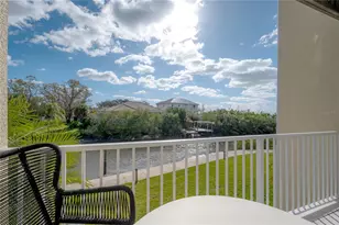 120 Brent Cir, Oldsmar, FL 34677 - Photo 14