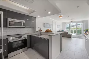 120 Brent Cir, Oldsmar, FL 34677 - Photo 4