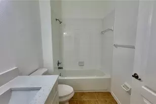 3403 Chapel Creek Cir, Wesley Chapel, FL 33544 - Photo 24