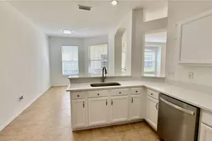 3403 Chapel Creek Cir, Wesley Chapel, FL 33544 - Photo 8