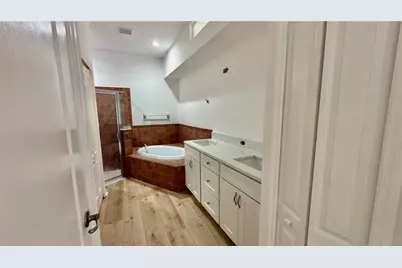 3403 Chapel Creek Circle, Wesley Chapel, FL 33544 - Photo 16