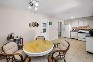 852 Oxford Ct, Dunedin, FL 34698 - Photo 6