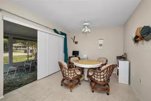 852 Oxford Ct, Dunedin, FL 34698 - Photo 8