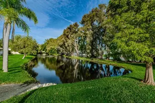 852 Oxford Ct, Dunedin, FL 34698 - Photo 36