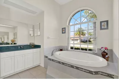 8606 Coral Creek Loop, Hudson, FL 34667 - Photo 28