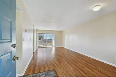 6330 Newtown Circle #30B4, Tampa, FL 33615 - Photo 6