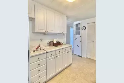1100 Belcher Road S #197, Largo, FL 33771 - Photo 8