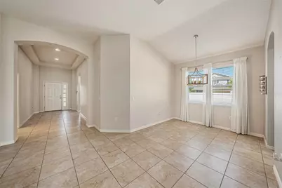 8202 Willow Beach Drive, Riverview, FL 33578 - Photo 12