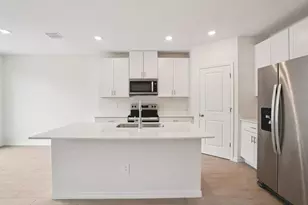 7734 Satterfield Ter, Parrish, FL 34219 - Photo 4
