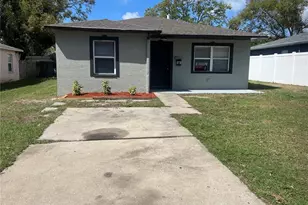 2435 20th St S, Saint Petersburg, FL 33712 - Photo 1