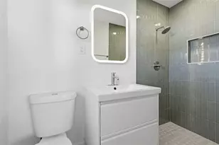 2989 Greenbriar St, Sarasota, FL 34237 - Photo 18