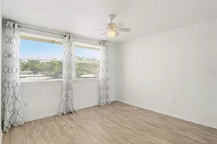 5174 Marsh Field Ln, Sarasota, FL 34235 - Photo 18