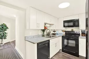 1707 E New Orleans Ave, Tampa, FL 33610 - Photo 6