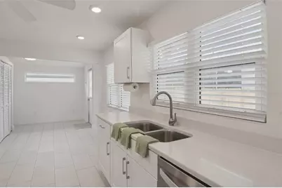159 81st Avenue N, Saint Petersburg, FL 33702 - Photo 12
