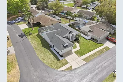 10542 Bucks Run, New Port Richey, FL 34654 - Photo 2