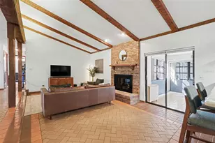 809 Rollingwood Ln, Valrico, FL 33594 - Photo 6