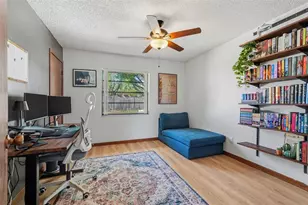 809 Rollingwood Ln, Valrico, FL 33594 - Photo 14