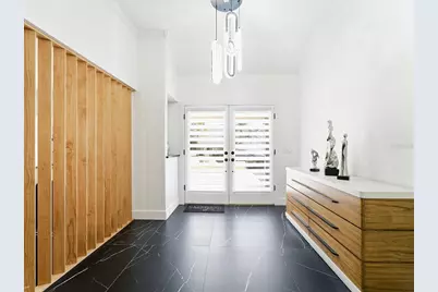 142 Barrington Drive, Brandon, FL 33511 - Photo 2