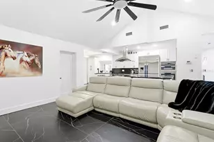 142 Barrington Dr, Brandon, FL 33511 - Photo 22