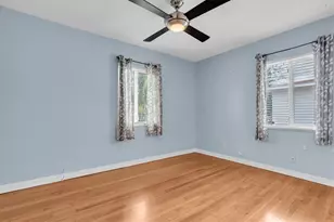 200 62nd St N, Saint Petersburg, FL 33710 - Photo 22