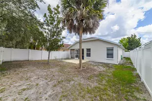 11351 Cocoa Beach Dr, Riverview, FL 33569 - Photo 30