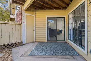 8742 Mallard Reserve Dr, Tampa, FL 33614 - Photo 24