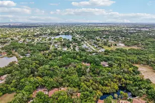 2411 Pheasant Ln, Bradenton, FL 34209 - Photo 54