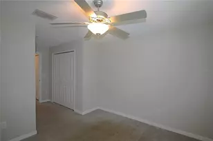 812 Royal Empress Dr, Ruskin, FL 33570 - Photo 16
