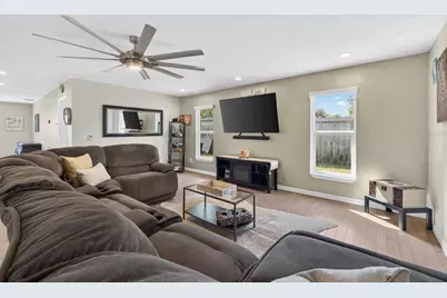 6548 19th Street N, Saint Petersburg, FL 33702 - Photo 20