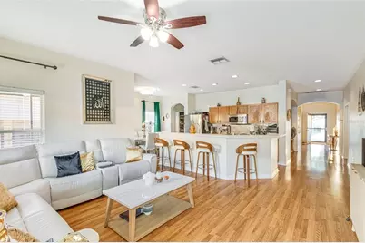 763 Star Pointe Drive, Seffner, FL 33584 - Photo 8