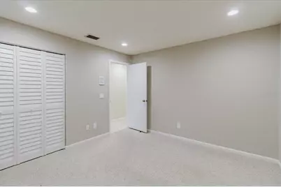 8222 La Serena Drive, Tampa, FL 33614 - Photo 56