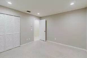 8222 La Serena Dr, Tampa, FL 33614 - Photo 56