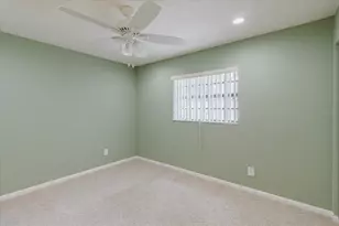 8222 La Serena Dr, Tampa, FL 33614 - Photo 48