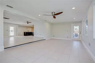 2645 63rd Ave S, Saint Petersburg, FL 33712 - Photo 18